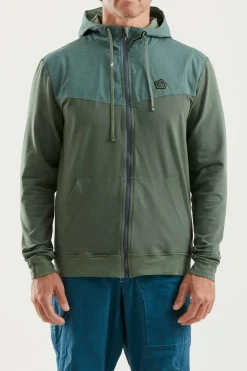 Manga Larga Y Forro Polar.-E9 Vu